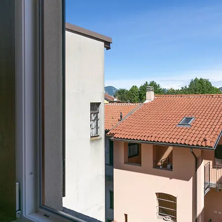 Apartament River Lecco